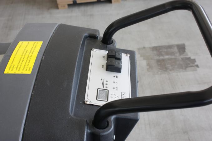 Pulizia commerciale del pavimento di attrezzature per la pulizia dal pavimento del cavo elettrico di personalizzazione 0