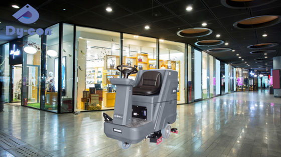 Pulizia dei centri commerciali resa facile - D8Pro Ride-On Floor Scrubber Dryer