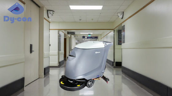 Macchina per la pulizia del pavimento in clinica