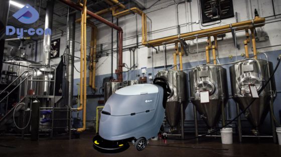 Lavasciuga pavimenti uomo a terra Dycon FS20 con serbatoio soluzione da 55L e serbatoio di recupero da 60L